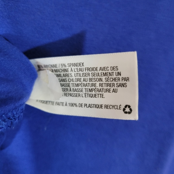 Women's Merona Royal Blue V-Neck Short Sleeve Shirt, Size XS - Picture 5 of 5